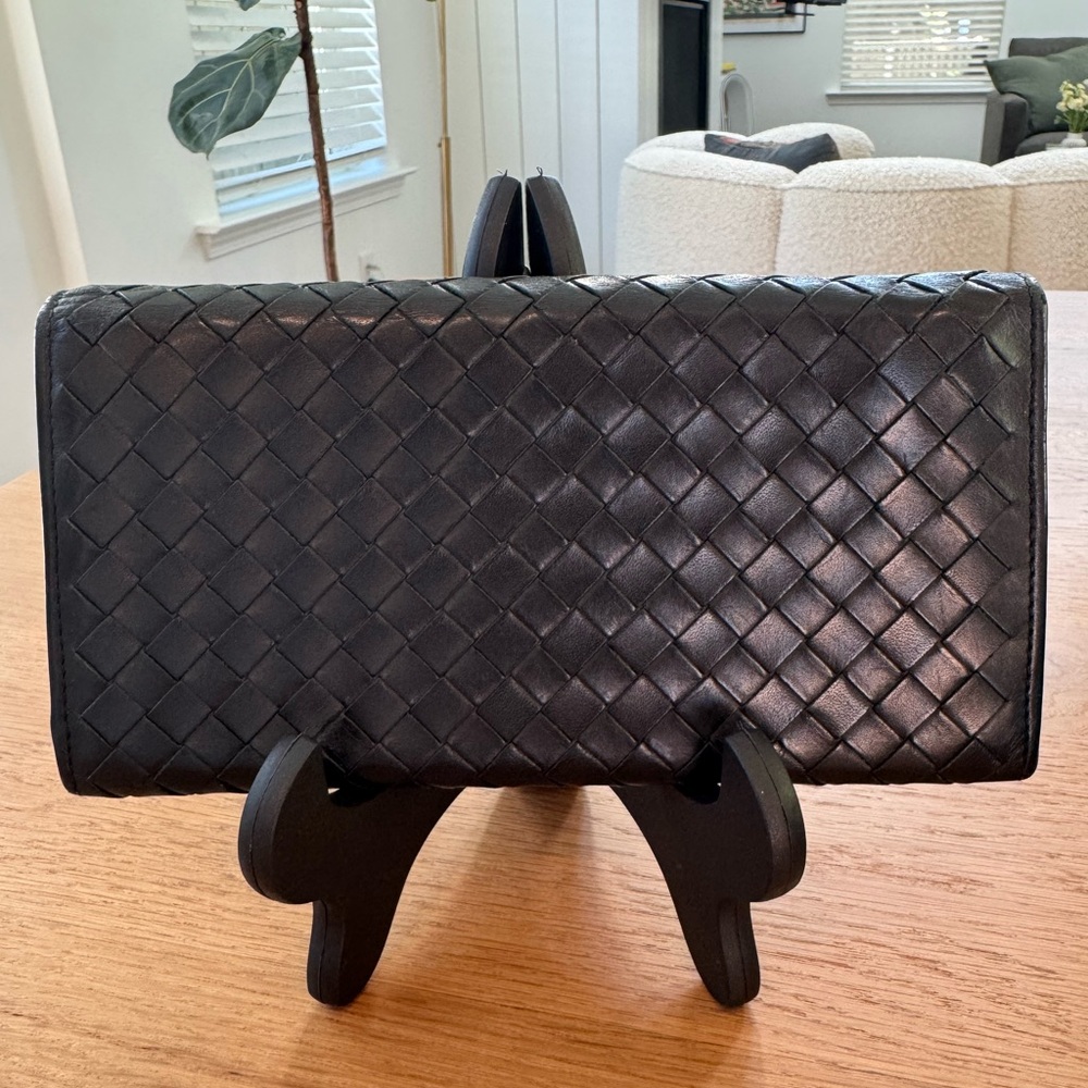 Bottega Veneta Intrecciato Long Wallet in Black - Picture 4 of 8